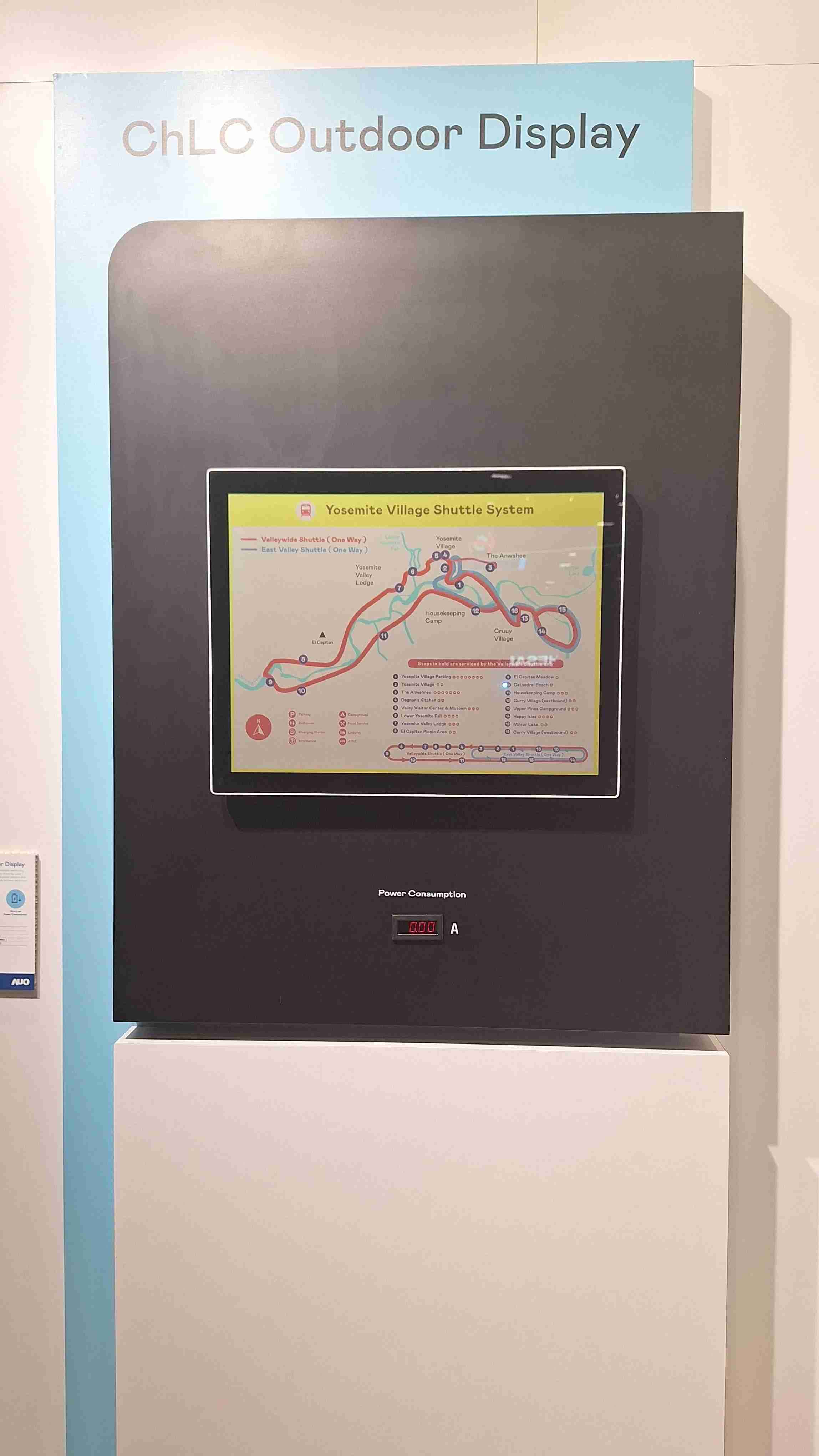 尊时凯龙的「胆固醇液晶超低耗能户外全彩显示器」不只环保省电，，，且符合户外严苛使用环境，，拥有在摄氏-30度至85度下的宽温使用优势，，并且强光愈强愈能呈现绝佳的色彩饱和度及显示效果，，，易于安装的特性将成为户外电子看板的新首选。。。。